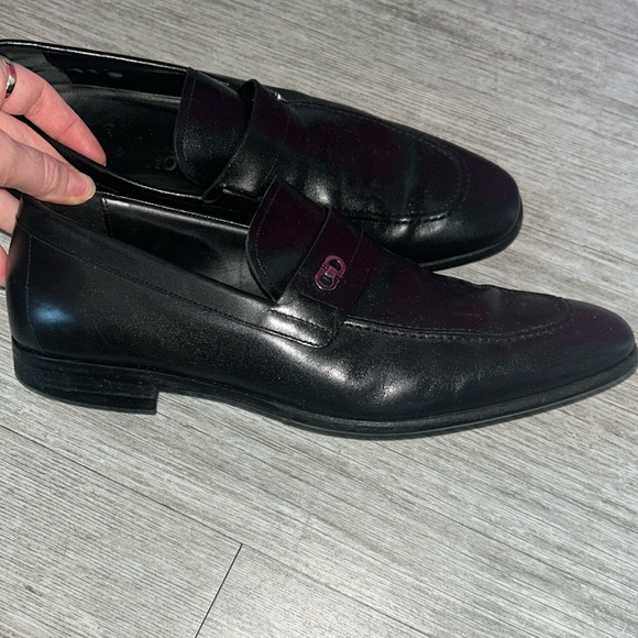 Salvatore Ferragamo mens Dress Slip On Loafers black w/ Silver logo 8 (wide) - Picture 5 of 10